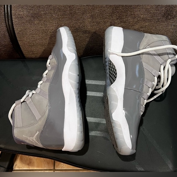 Nike Air Jordan 11 Retro Cool Grey, like new. Worn twice. No box. Men’s size10.5 - Picture 1 of 12